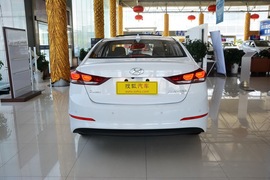 2016款现代领动1.6L自动 智炫 豪华型
