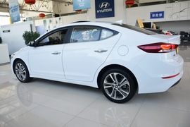 2016款现代领动1.6L自动 智炫 豪华型
