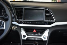 2016款现代领动1.6L自动 智炫 豪华型