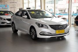 2016款现代名图1.8L自动智能型