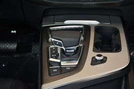 2016款奥迪Q7 45TFSI技术型
