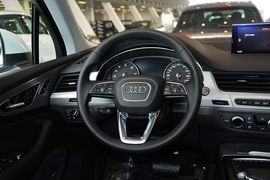 2016款奥迪Q7 45TFSI技术型