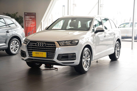 2016款奥迪Q7 45TFSI技术型