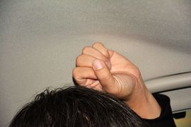 2015款英菲尼迪Q70L 2.5L精英版