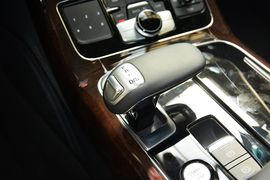 2016款奥迪A8L 45TFSI quattro豪华型