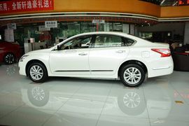 2013款日产天籁2.0L XL-NAVI智领版