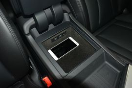 2016款奥迪Q7 40TFSI舒适型