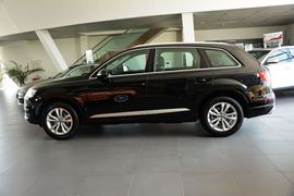 2016款奥迪Q7 40TFSI舒适型