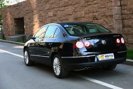 2011款大众迈腾2.0TSI DSG 豪华版深度试驾