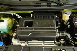 2015款长安奔奔1.4 手动尊贵型