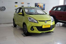 2015款长安奔奔1.4 手动尊贵型