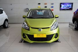 2015款长安奔奔1.4 手动尊贵型