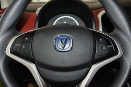 2015款长安奔奔1.4 手动尊贵型