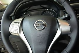 2016款日产逍客2.0L CVT领先版