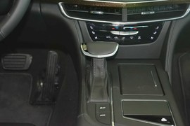 2016款凯迪拉克CT6 28T豪华型