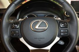 2016款雷克萨斯NX300h全驱锋芒版
