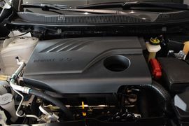 2016款雷诺科雷嘉2.0L两驱豪华版