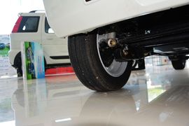 2015款铃木北斗星1.4L手动全能升级型