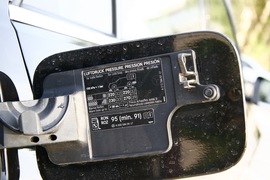 2010款奔驰E300L时尚型