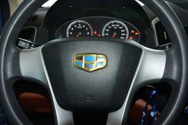 2016款吉利金刚1.5L手动进取型 国V