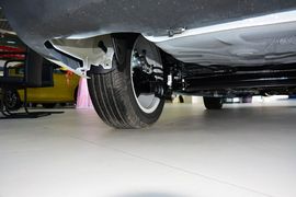 2016款吉利新帝豪1.5L CVT向上版