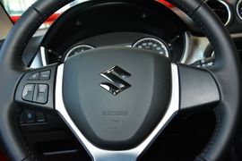 2016款铃木维特拉1.4T手动两驱精英型