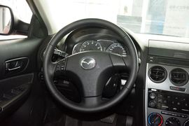 2015款马自达Mazda6 2.0L手自一体经典型