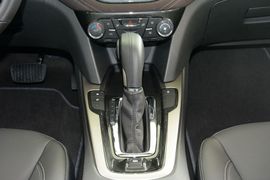 2016款雪佛兰迈锐宝2.4L自动豪华版