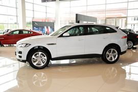 2016款捷豹F-PACE 2.0T都市尊享版