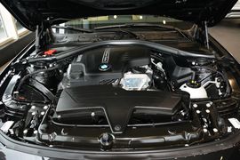 2016款宝马320Li豪华设计套装