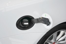 2016款捷豹XJL 3.0T四驱旗舰商务版