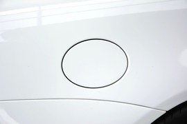 2016款捷豹XJL 3.0T四驱旗舰商务版