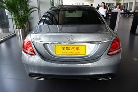 2015款奔驰C200运动版 4MATIC