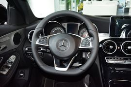 2015款奔驰C200运动版 4MATIC