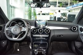 2015款奔驰C200运动版 4MATIC