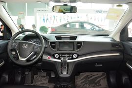 2015款本田CR-V 2.4L四驱豪华版