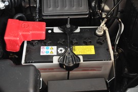 2010款日产NV200 1.6L舒适型