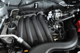 2010款日产NV200 1.6L舒适型