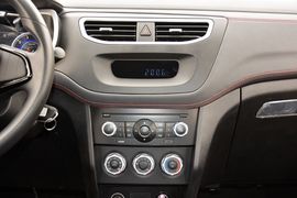 2016款中华V3 1.5L手动舒适型