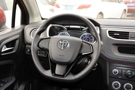 2016款中华V3 1.5L手动舒适型