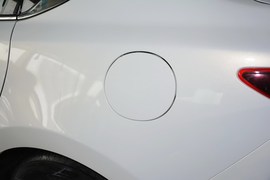 2015款马自达Mazda6阿特兹2.0L蓝天尊贵版
