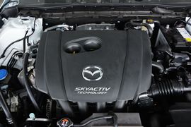 2015款马自达Mazda6阿特兹2.0L蓝天尊贵版