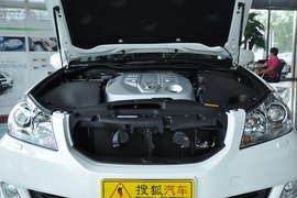 2010款一汽丰田皇冠2.5L Royal真皮天窗版