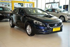 2016款沃尔沃V40 1.5T T3智逸版