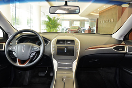 2016款林肯MKZ 2.0T尊雅版