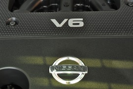 2009款日产天籁2.5L 周年纪念版