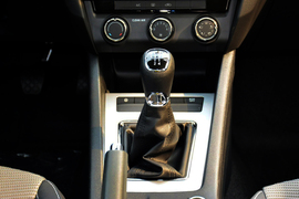 2017款斯柯达明锐1.6L手动创行版