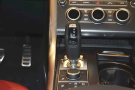 2016款路虎揽胜运动版 3.0 V6 HST