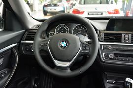 2016款宝马3系GT 320i设计套装型