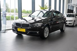 2016款宝马3系GT 320i设计套装型